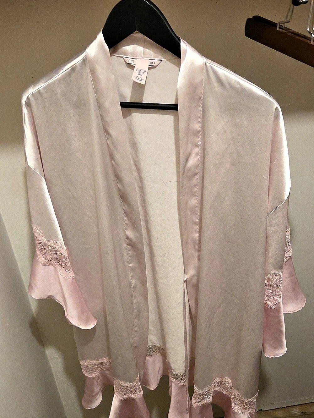 Victoria's Secret Satin Lace-Trim Kimono Robe Pink Medium/Large